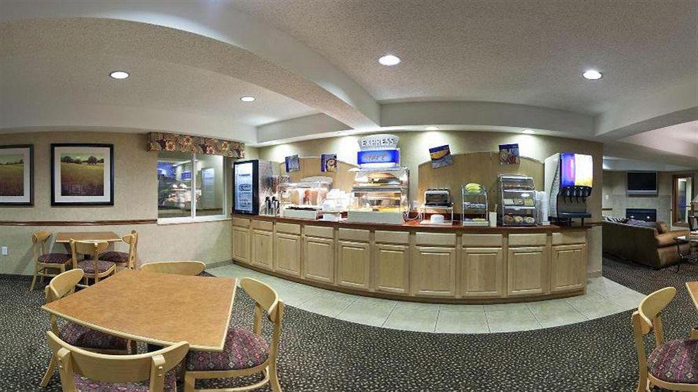Holiday Inn Express Warrenton By Ihg Buitenkant foto
